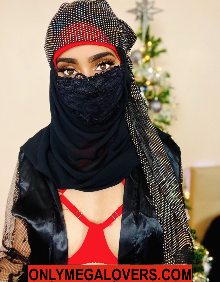 Aaliyah Aziz (Yourarabprincess)